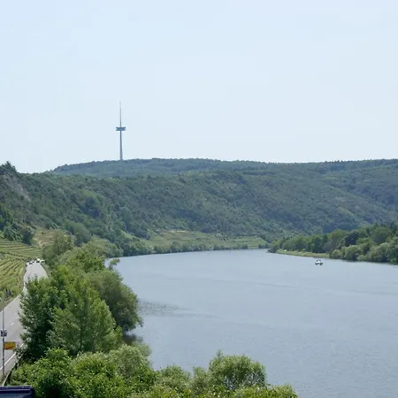 Mitten In Der Weinregion Apartament Koblencja